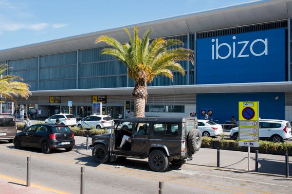 Ibiza Airport car hire with SIXT